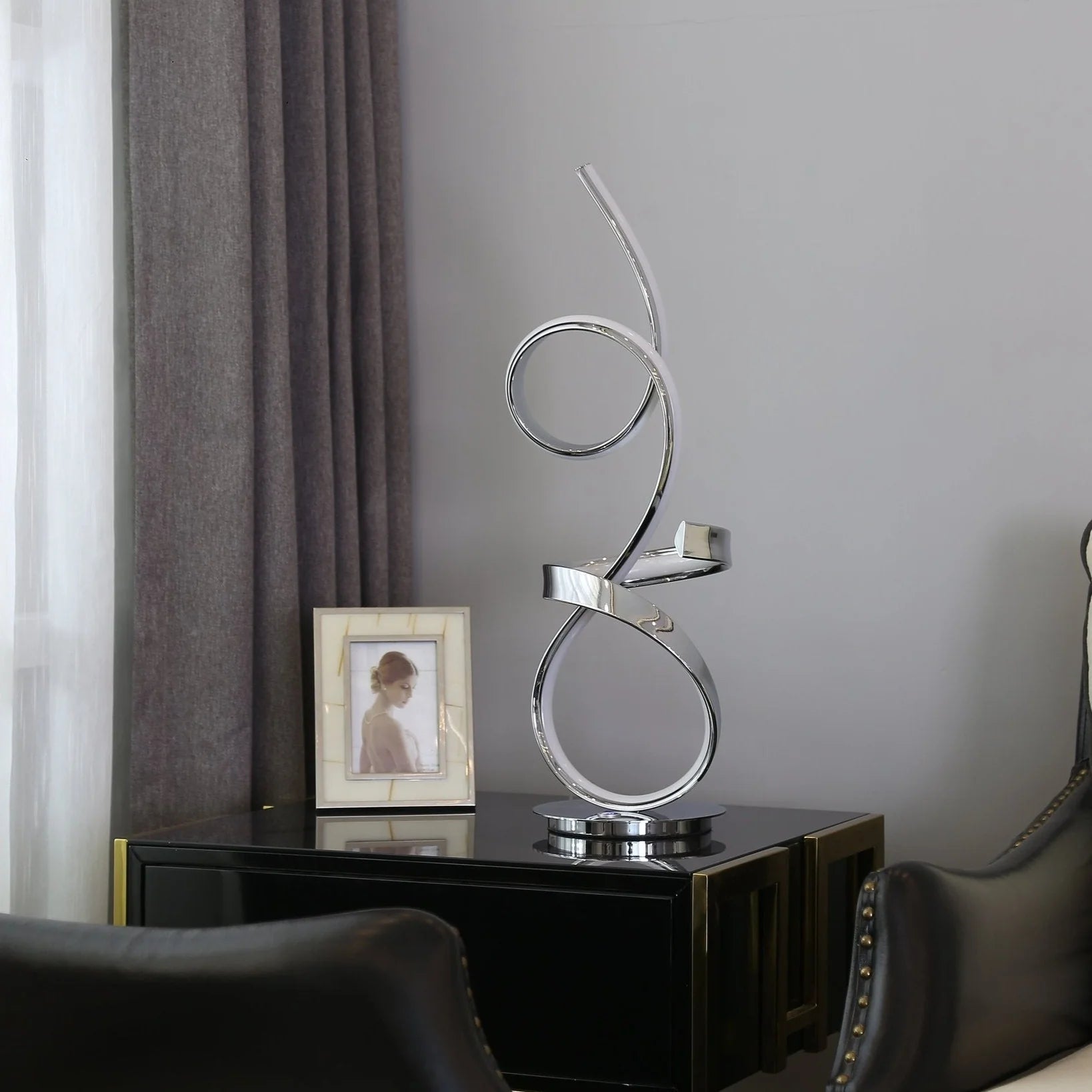 Damien LED Table Lamp in 5 Color Options