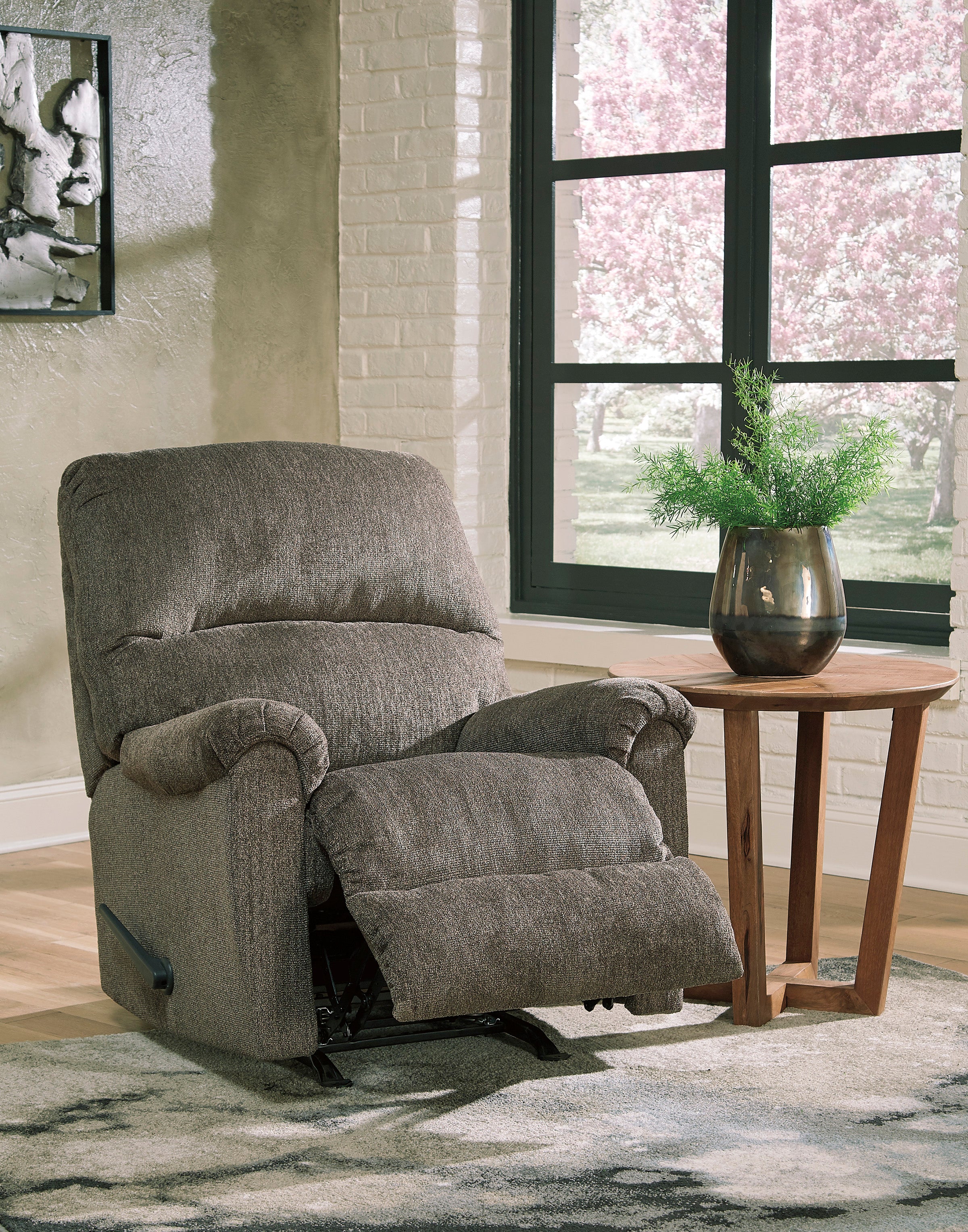 Dory Chenille Living Room Collection