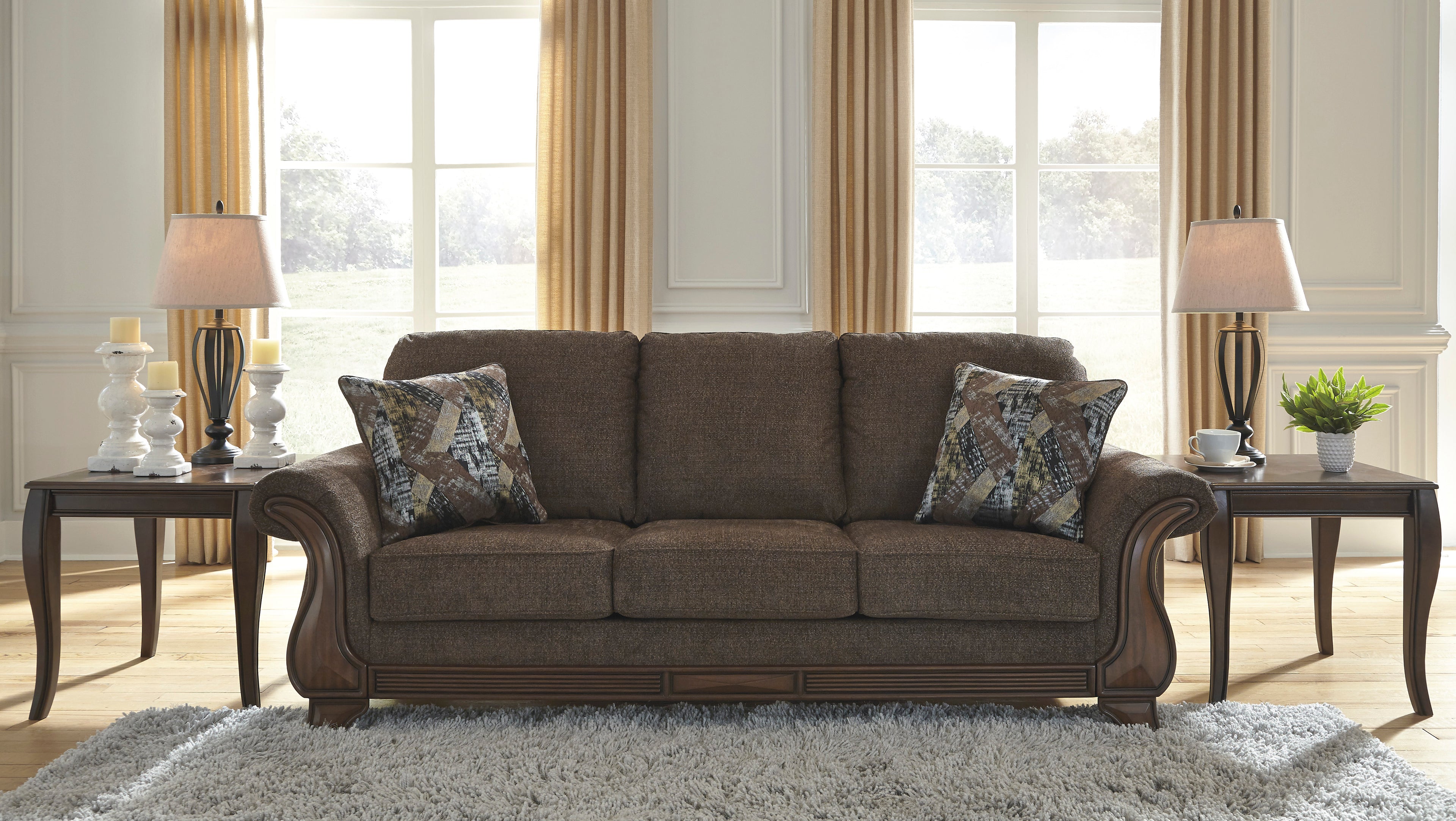 Milton Traditional Living Room Collection