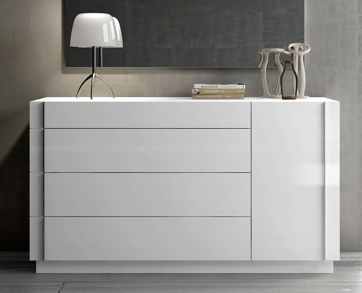 Amera White Lacquered Modern Platform Bed with LED